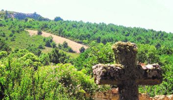 Villardeciervos. Rutas y Senderos image