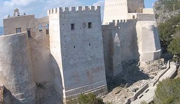 11 Ostmauer image