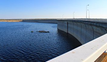 Barragem de Almendra image