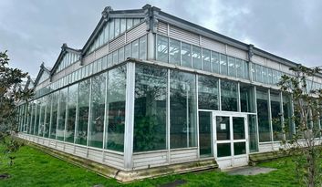 21. Invernadero de Arganzuela image