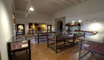 14. Sala de la Bombarda image