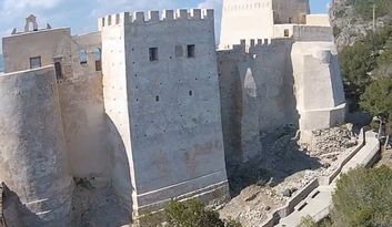 11. Eastern Wall image