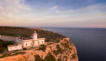 Cap Blanc Lighthouse: Light Among Cliffs image