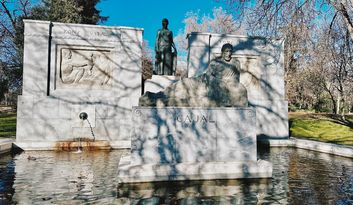 29. Monumento a Santiago Ramón y Cajal image