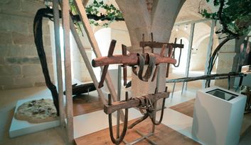 SECTION SIX. ETHNOGRAPHIE.  image