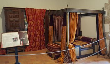 Los Fernández Heredia image