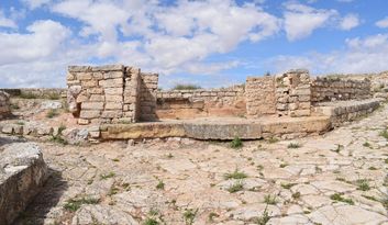 (10) Templo In Antis image