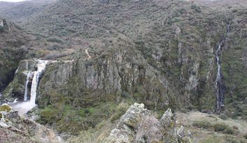 Pozo de los Humos image