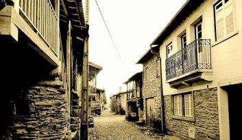 Rihonor de Castilla y Río de Onor image