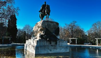 Monumento al General Martínez Campos image