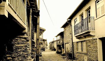 Rihonor de Castilla and Río de Onor image