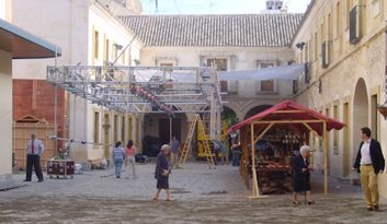 Courtyard theater image