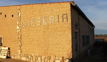 Sanzoles.Servicios image