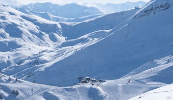 Esquí en el Valle de Benasque image